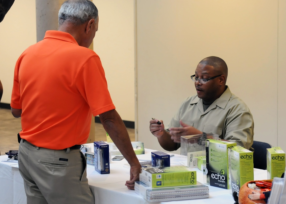 III Corps and Fort Hood’s EEO Office holds Assistive Technology Fair