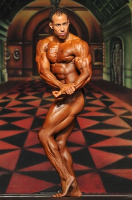 Providence native vies for pro bodybuilder status