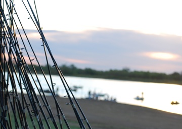 Wounded Warriors cast lines for fish, catch memories