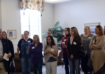 TV show writers focus on real Army Wives
