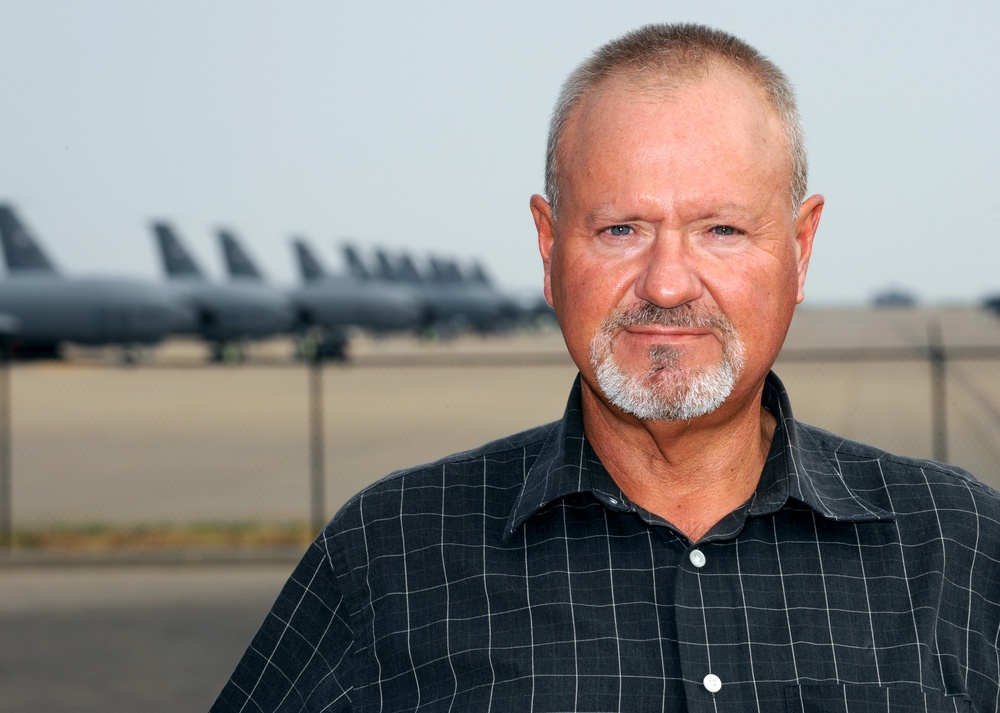 Idea brings $10,000 for McConnell civilian