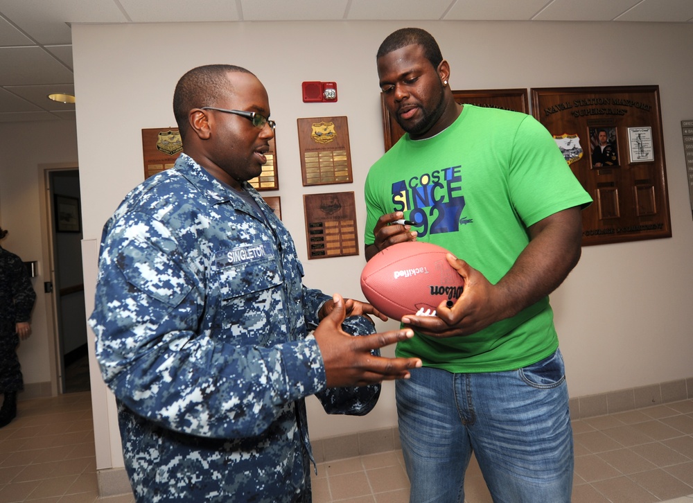 Jacksoville Jaguars visit Naval Station Mayport