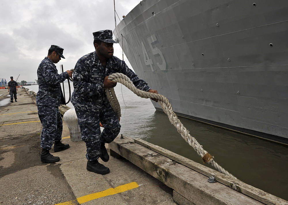 Cleveland Navy Week 2012