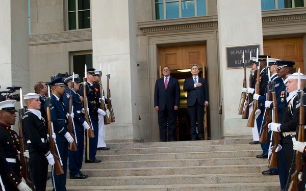 Secretary of defense meets with South Korean defense minister