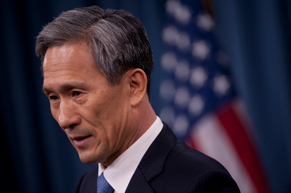 US, South Korean defense leaders hold briefing