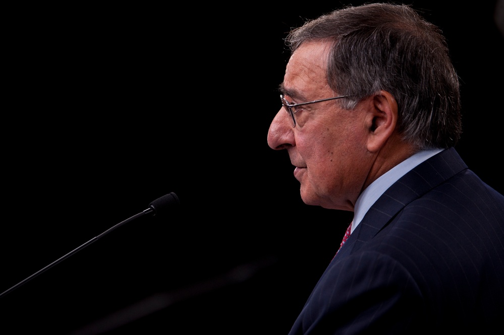 US, South Korean defense leaders hold briefing