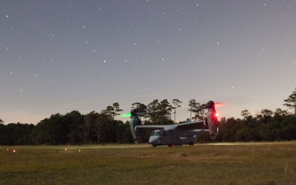 Combat Logistics Battalion 26 conducts helicopter suspension training