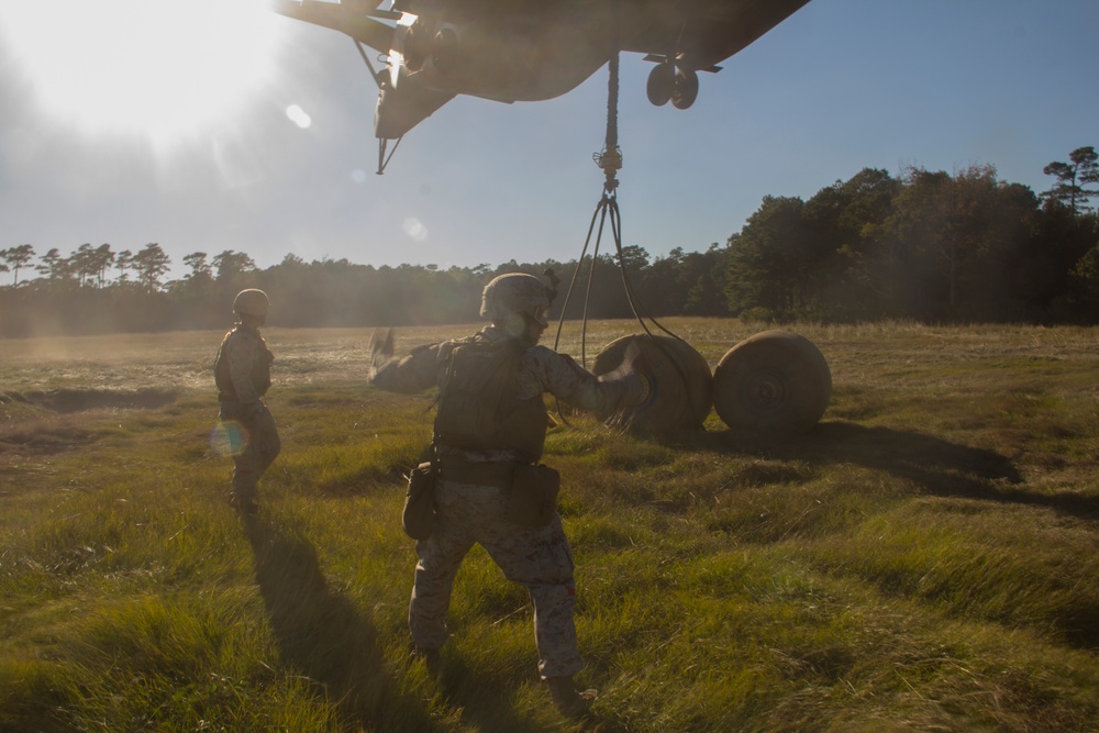 Combat Logistics Battalion 26 conducts helicopter suspension training