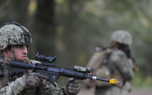 First females to attend Riverine Combat Skills Course