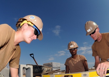 Seabees obtain valuable skills, enhance career potential
