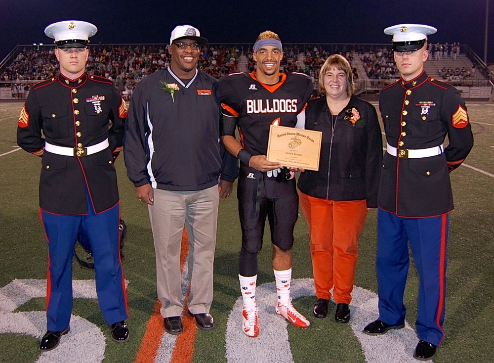 Marines Present Award at Martinsburg High School, W.Va.