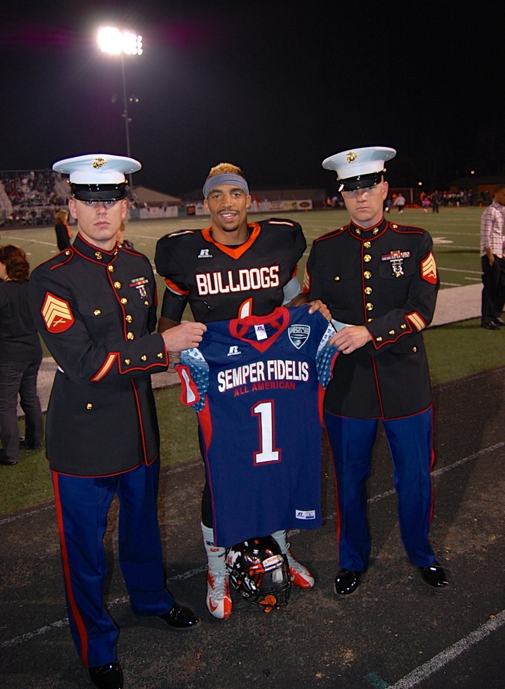 Marines Present Award at Martinsburg High School, W.Va.