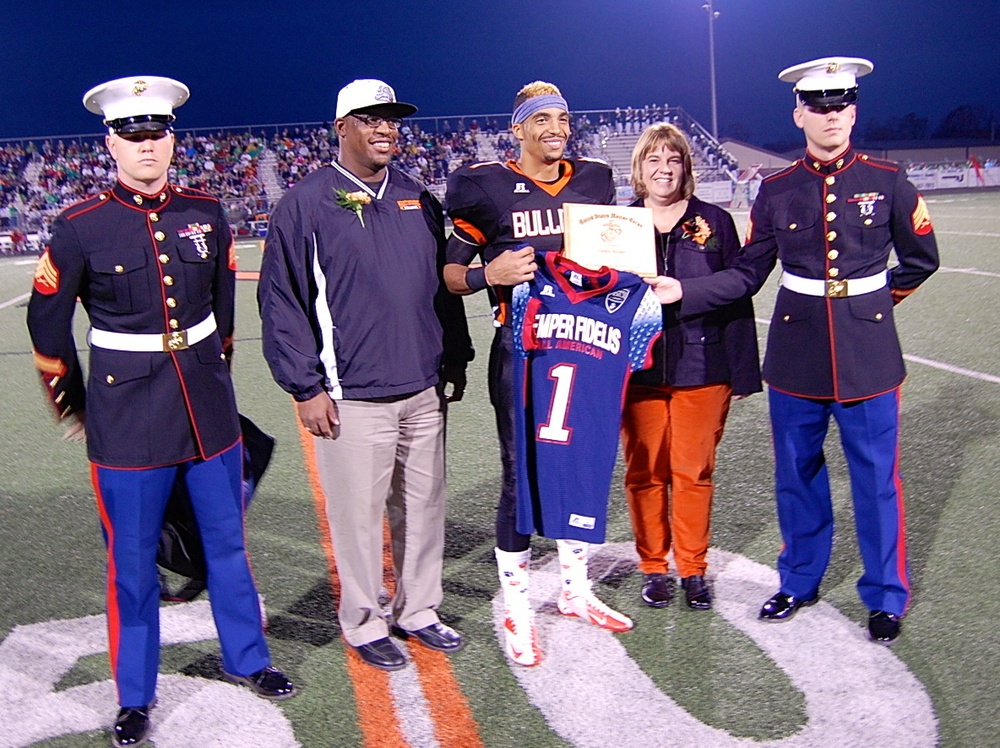 Marines Present Award at Martinsburg High School, W.Va.