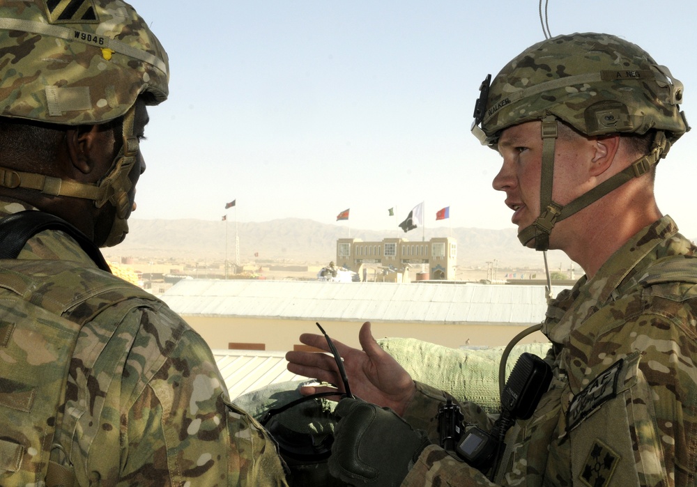 Command Sgt. Maj. Watson visits FOB Spin Boldak