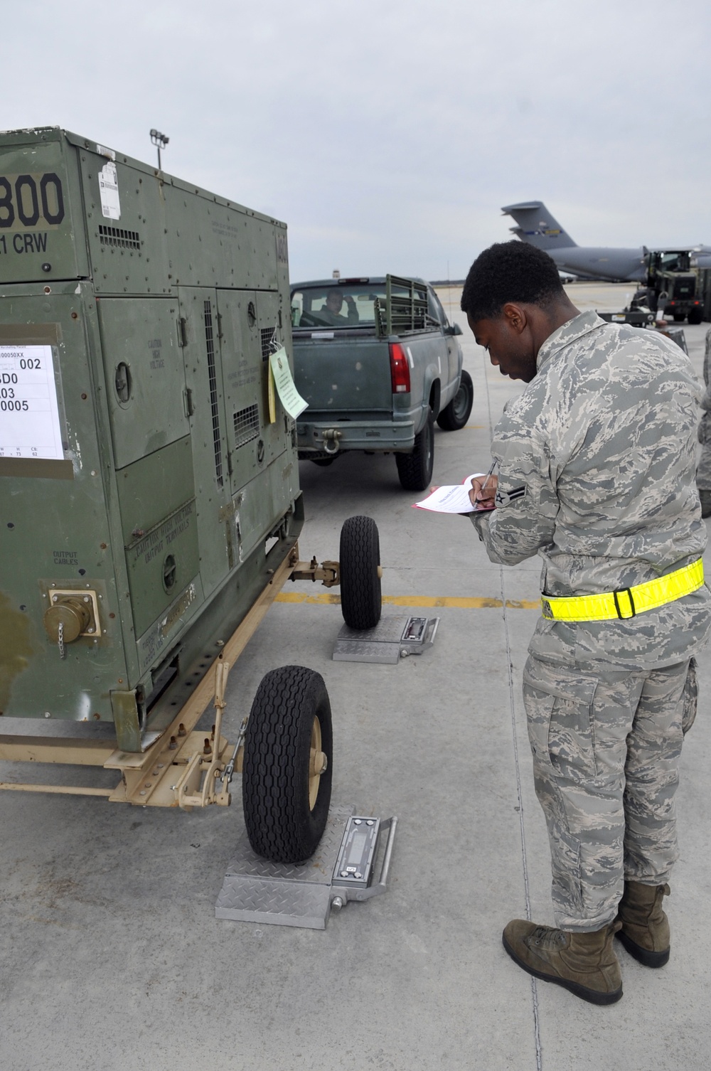 JB MDL prepares for Hurricane Sandy