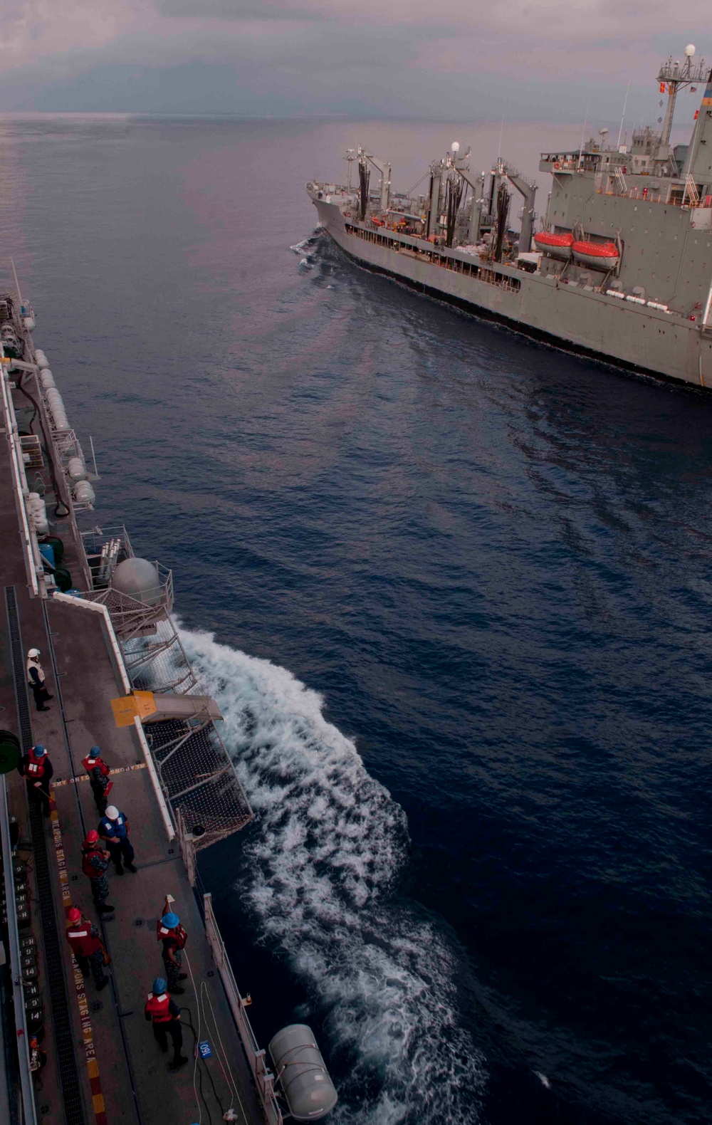 USS Peleliu conducts replenishment