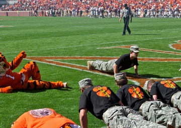 Veterans come together at Clemson