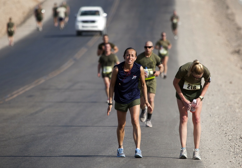 2012 Marine Corps Marathon Forward
