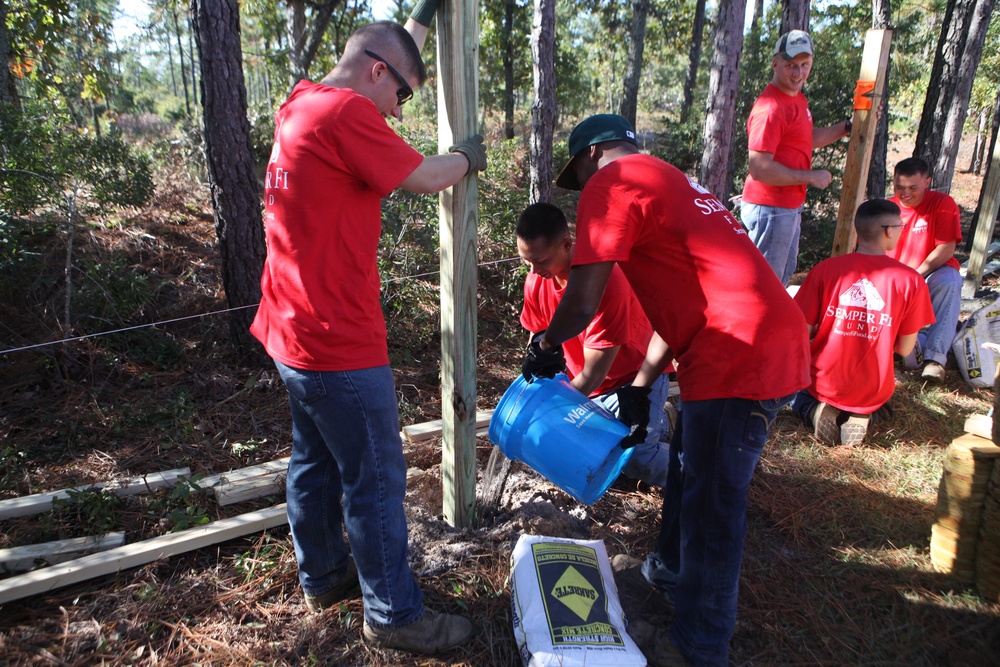 Marines give back to a local Marine veteran