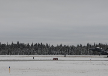 Buccaneers battle blizzard