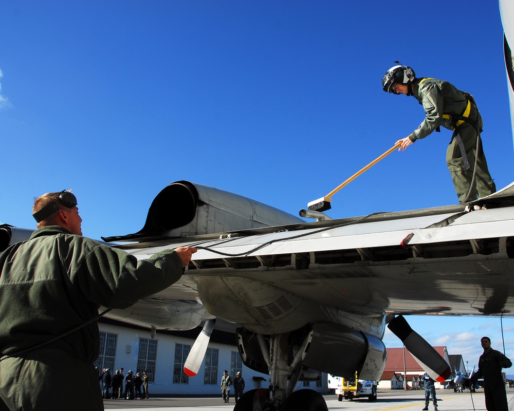 Fighting Tigers prepare for winter season in Northern Japan