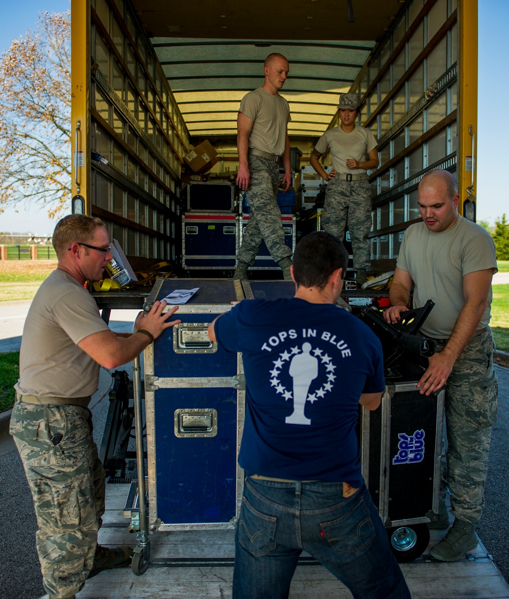 Air Mobility Command Icon production