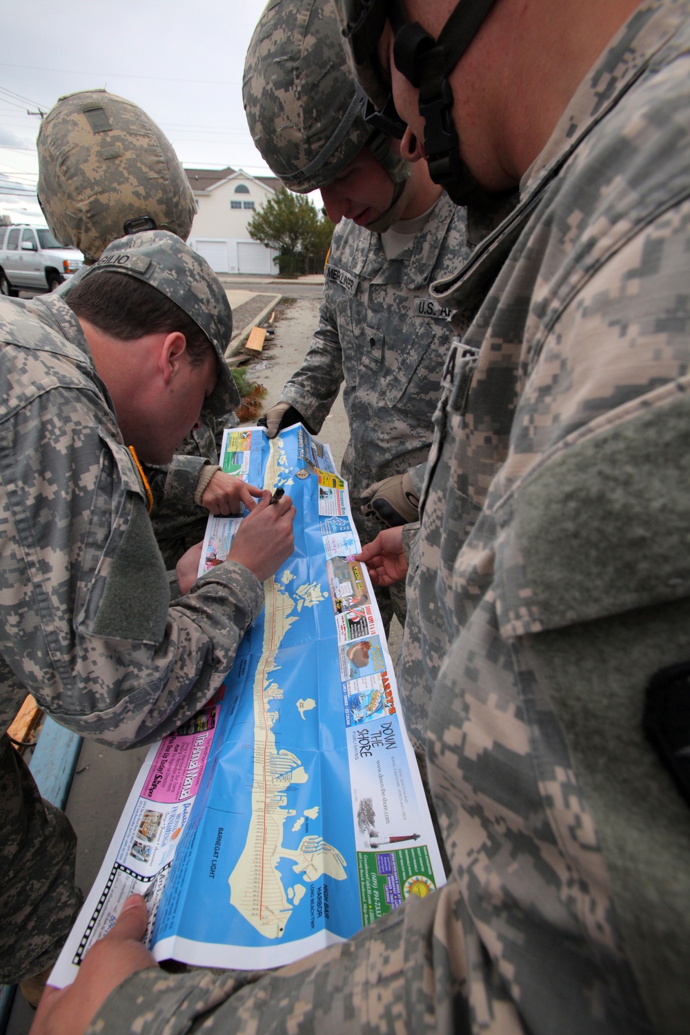 NJ Guardsmen helping New Jerseyians