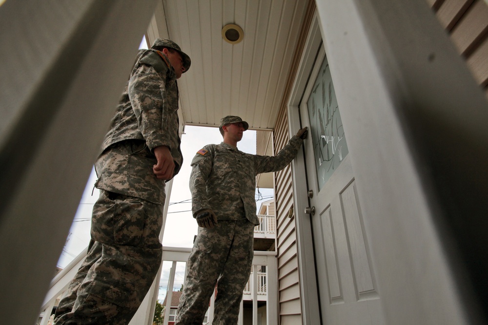 NJ Guardsmen helping New Jerseyians