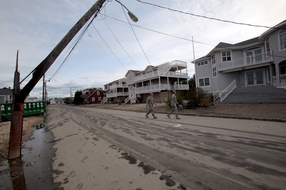 NJ Guardsmen helping New Jerseyians