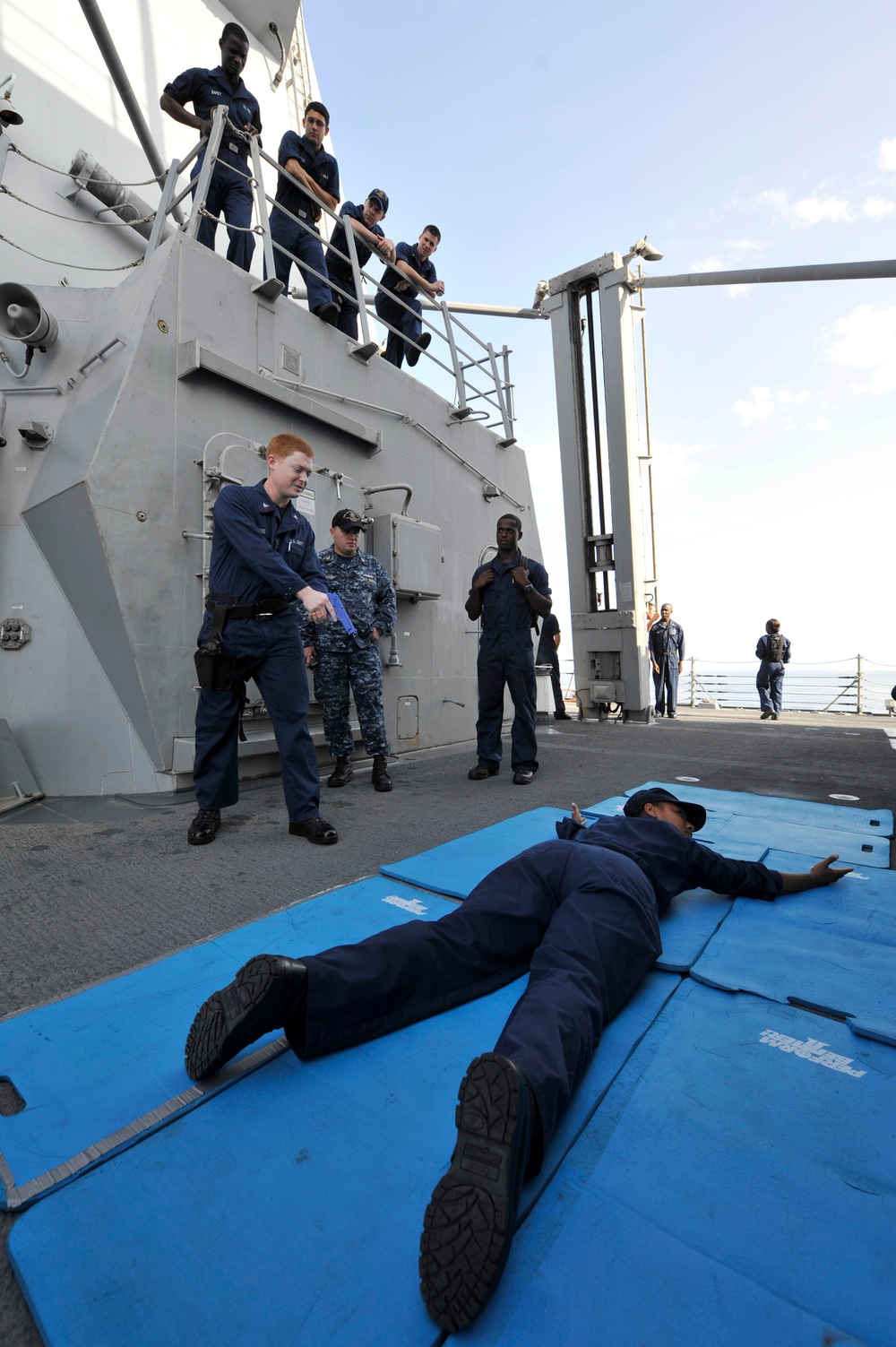 USS Jason Dunham sailors conduct drill