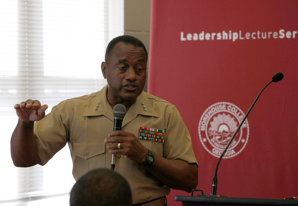 Seminar showcases Corps leadership opportunities