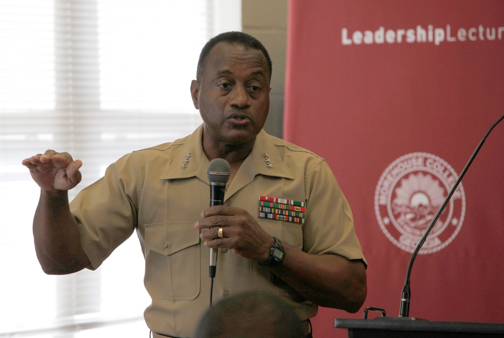 Seminar showcases Corps leadership opportunities