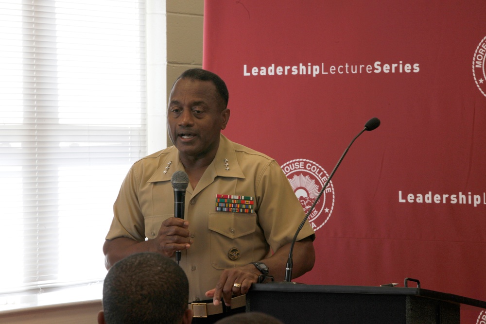 Seminar showcases Corps leadership opportunities