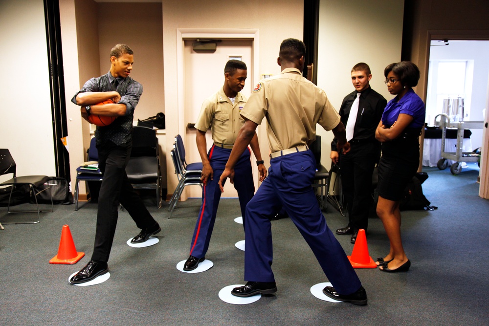 Seminar showcases Corps leadership opportunities