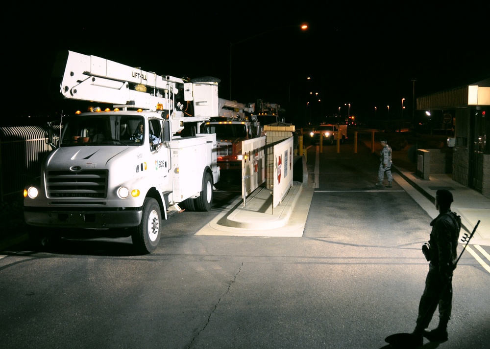 Arizona ANG preps local utilities for Sandy support