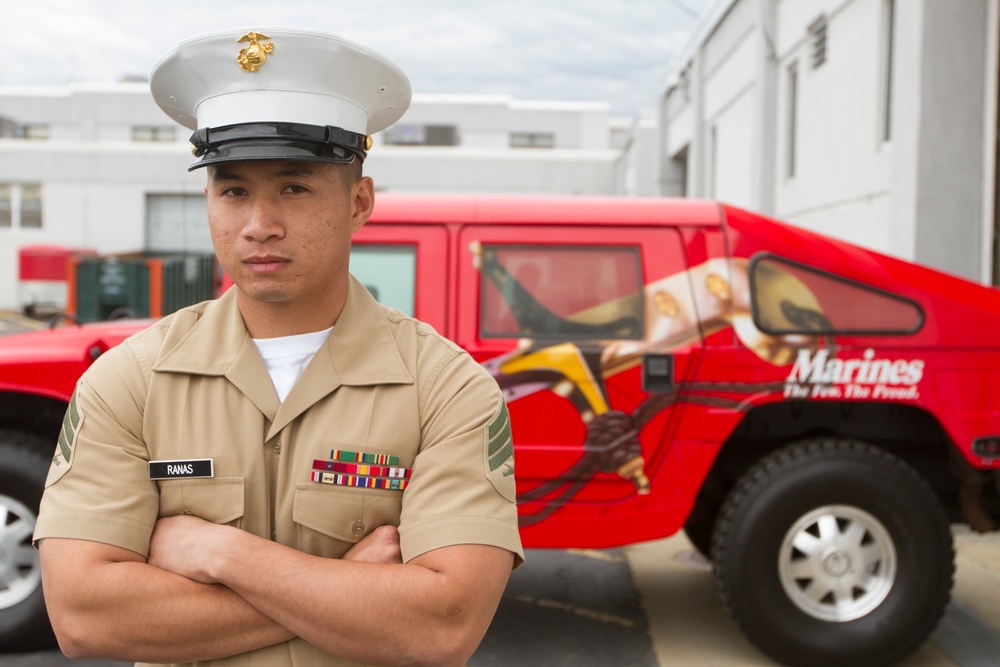Marine offers home, car to help Marines after devastating hurricane