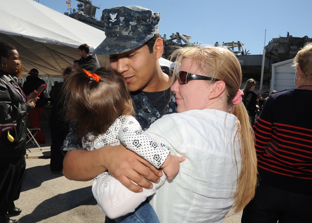 USS Enterprise arrives at Naval Station Mayport