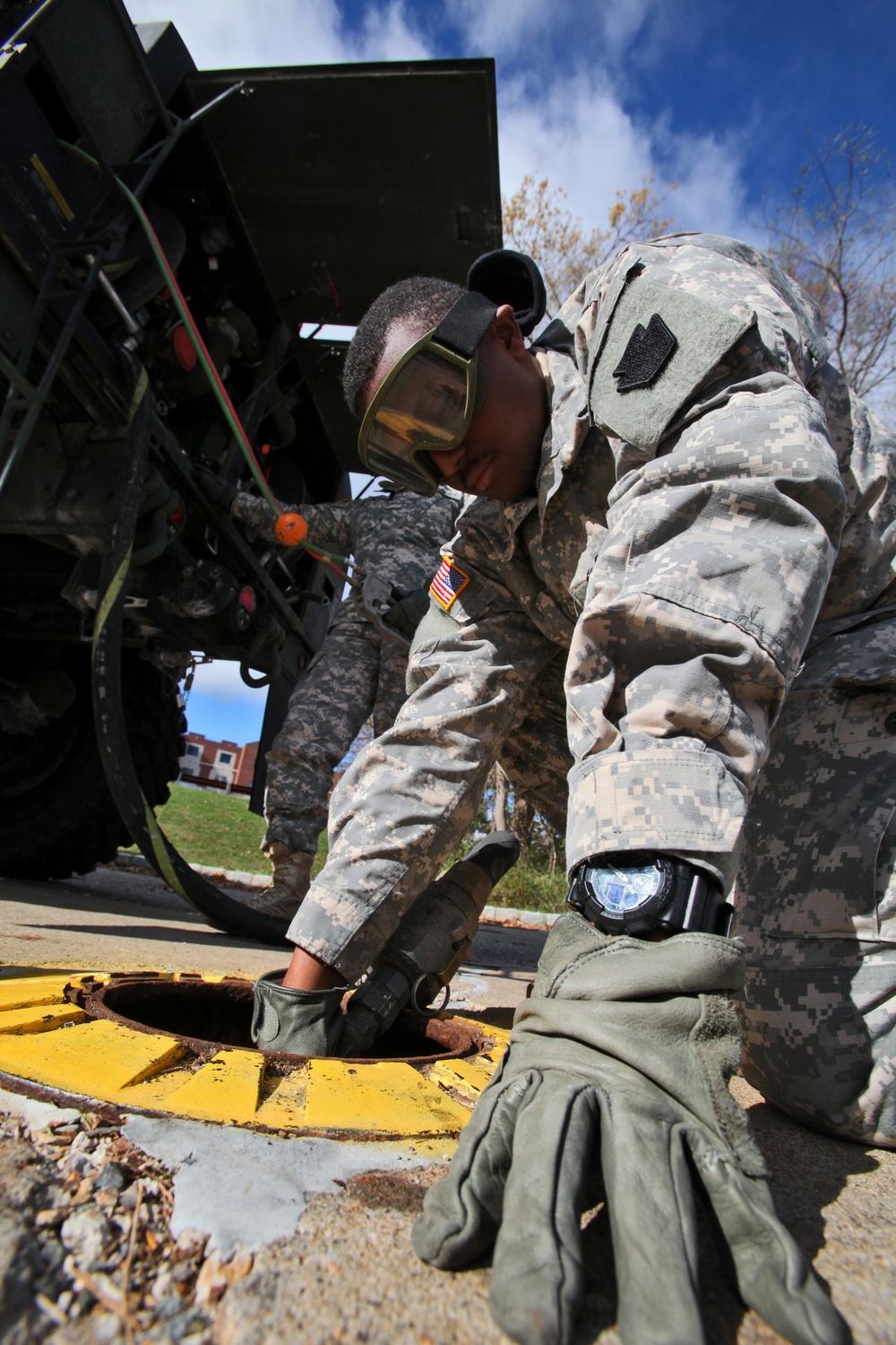 Army refuelers provide mobile fuel support for first responders