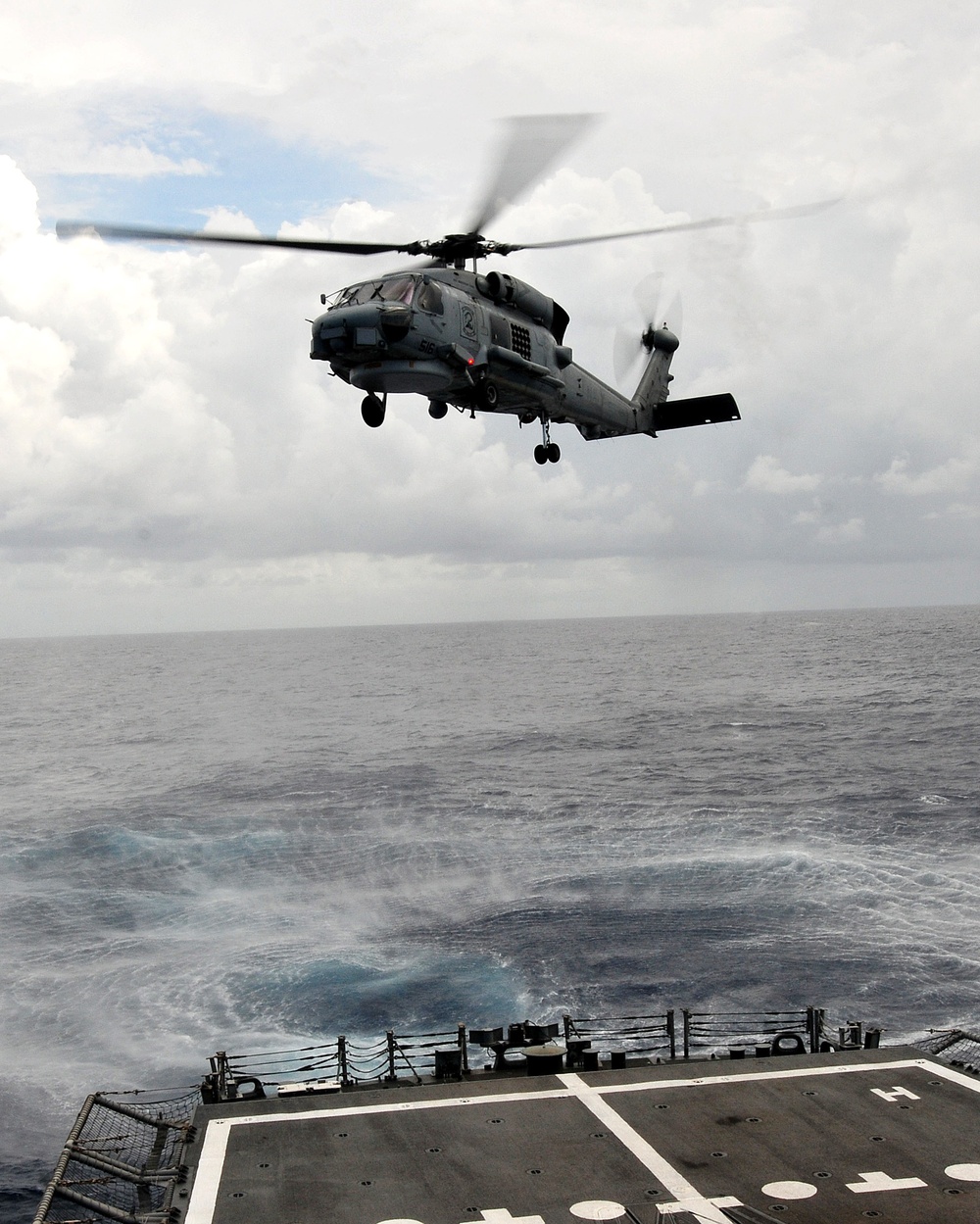 USS Underwood participates in Martillo, Southern Seas