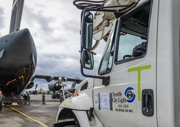 62nd Port Dawgs do ‘whatever it takes’ to support hurricane relief efforts