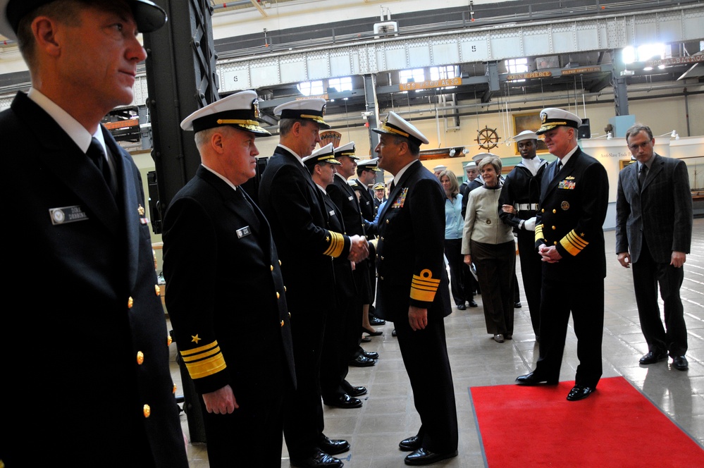 CNO hosts Brazilian navy commander