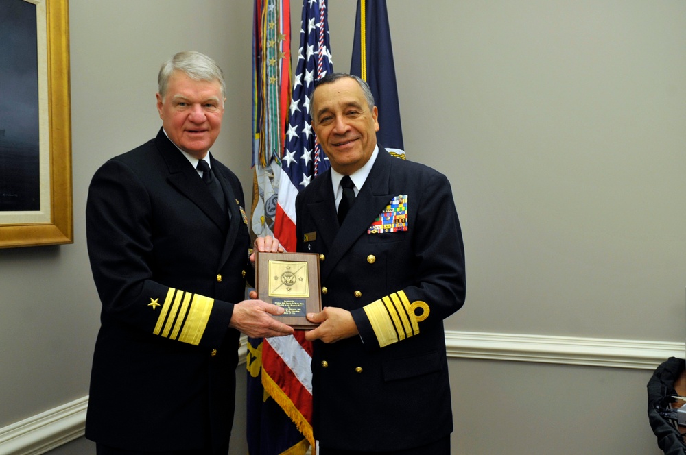 CNO hosts Brazilian navy commander