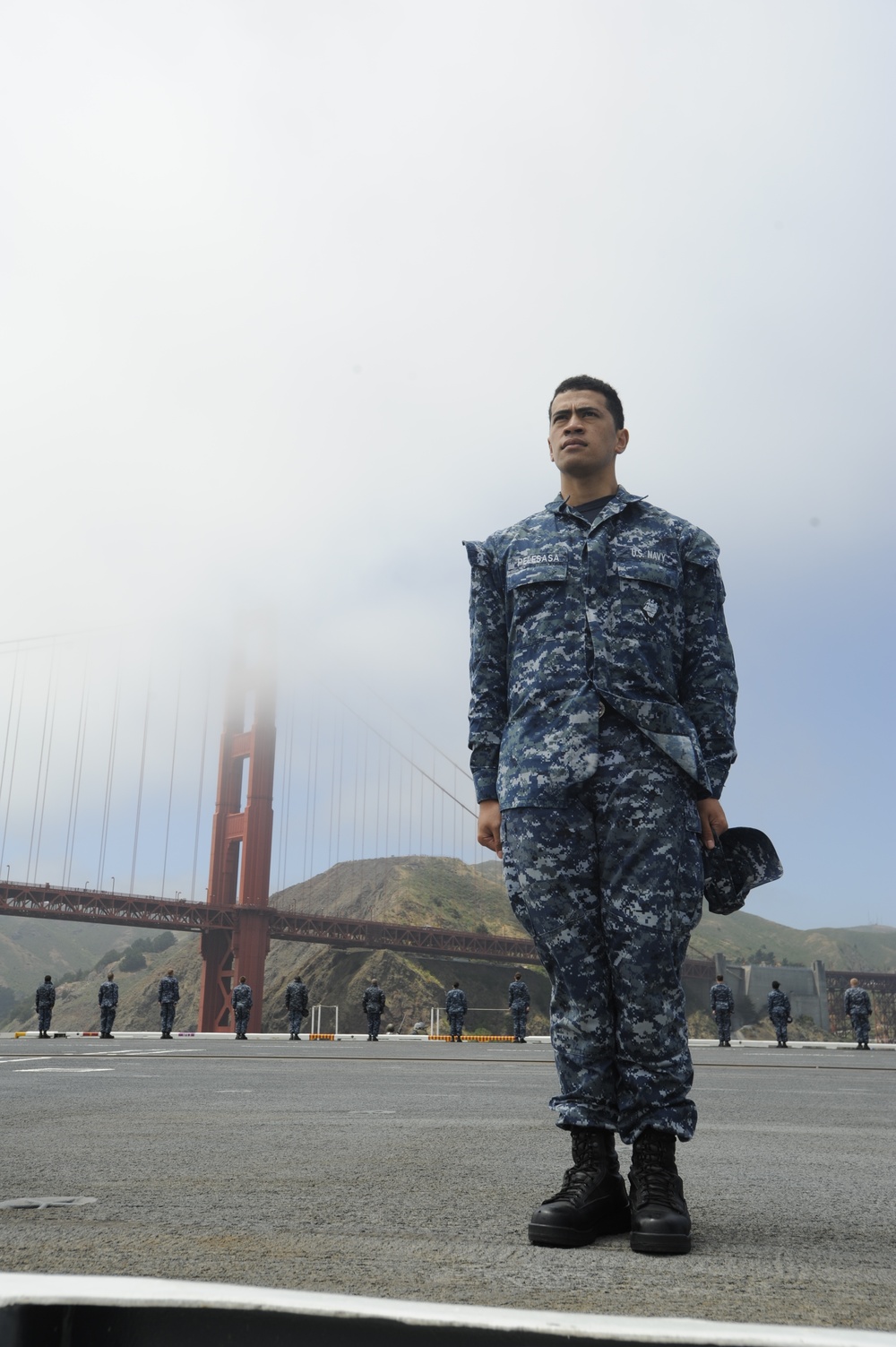 USS Nimitz departs San Francisco