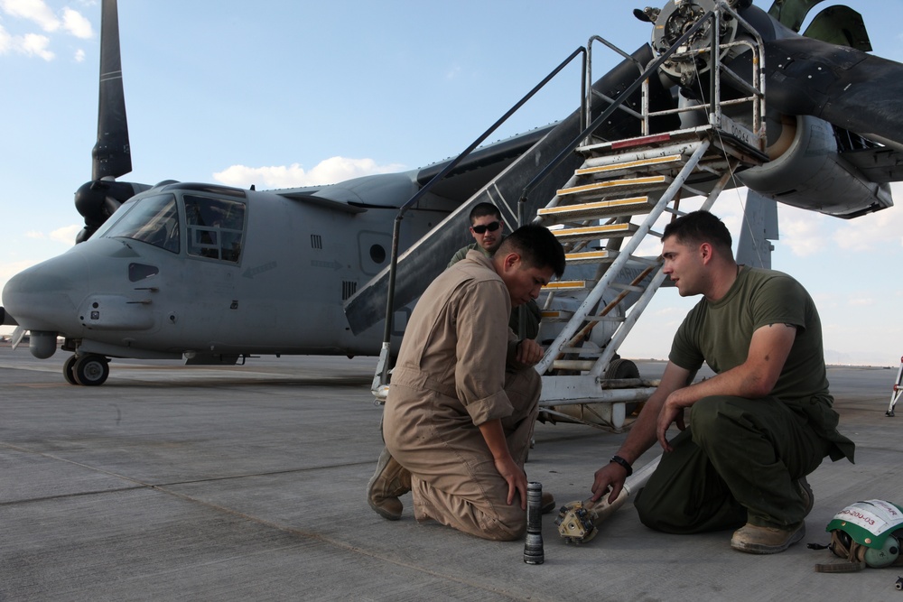 VMM-161 Maintenance