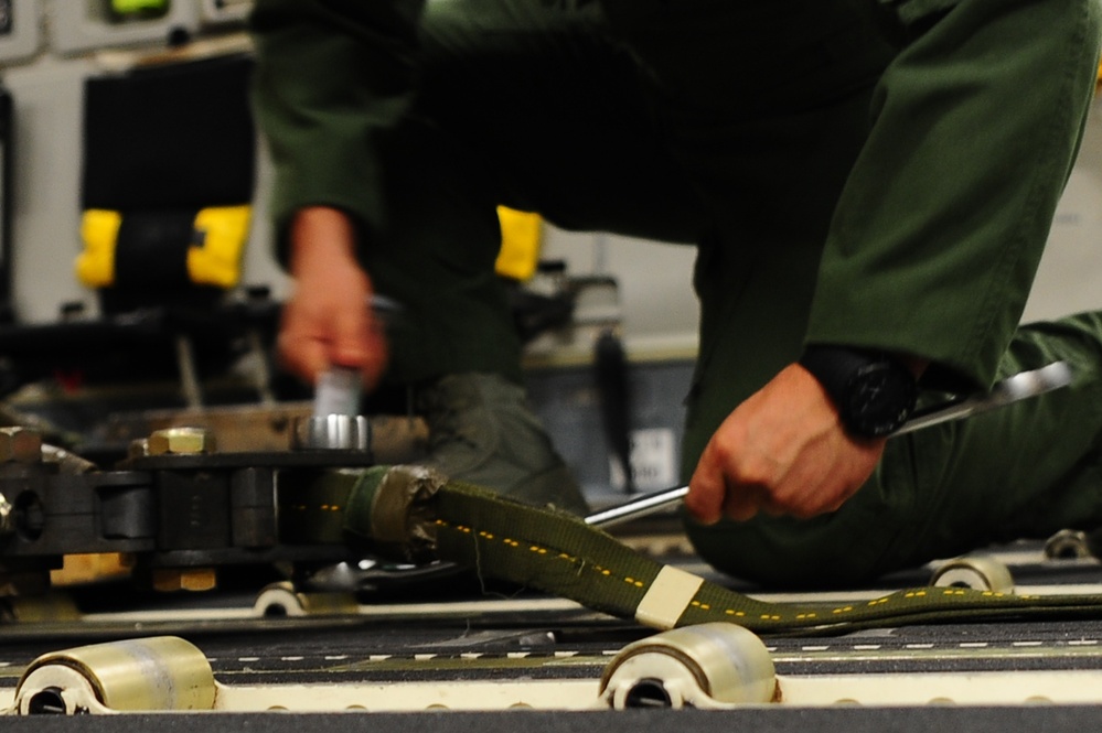 437th Operations Support Squadron