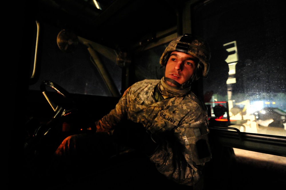 Soldiers begin Sandy relief staging operations at COL Victory