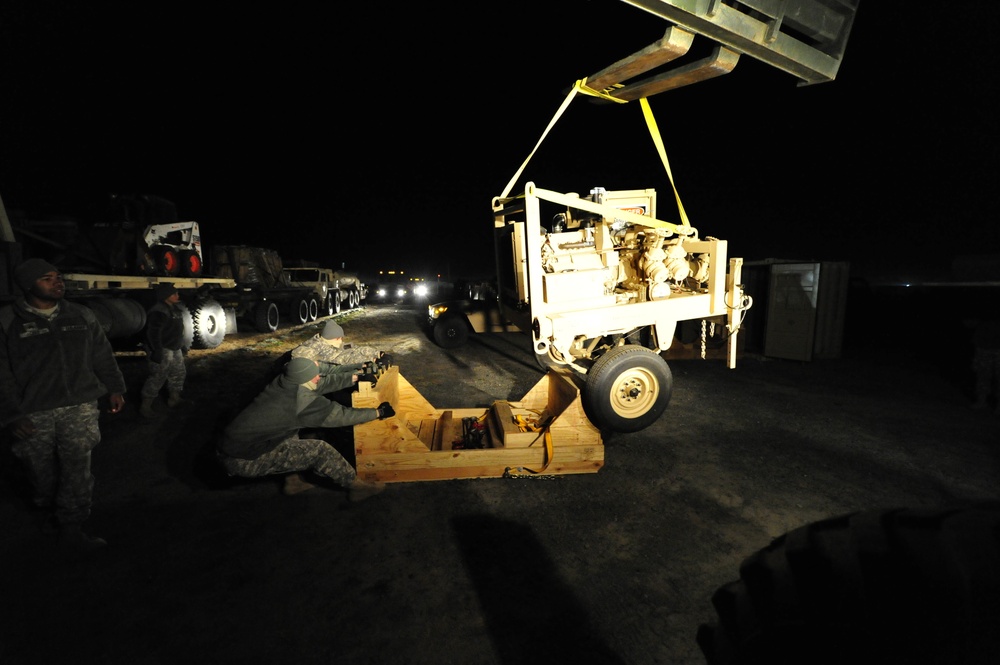 Soldiers begin Sandy relief staging operations at COL Victory