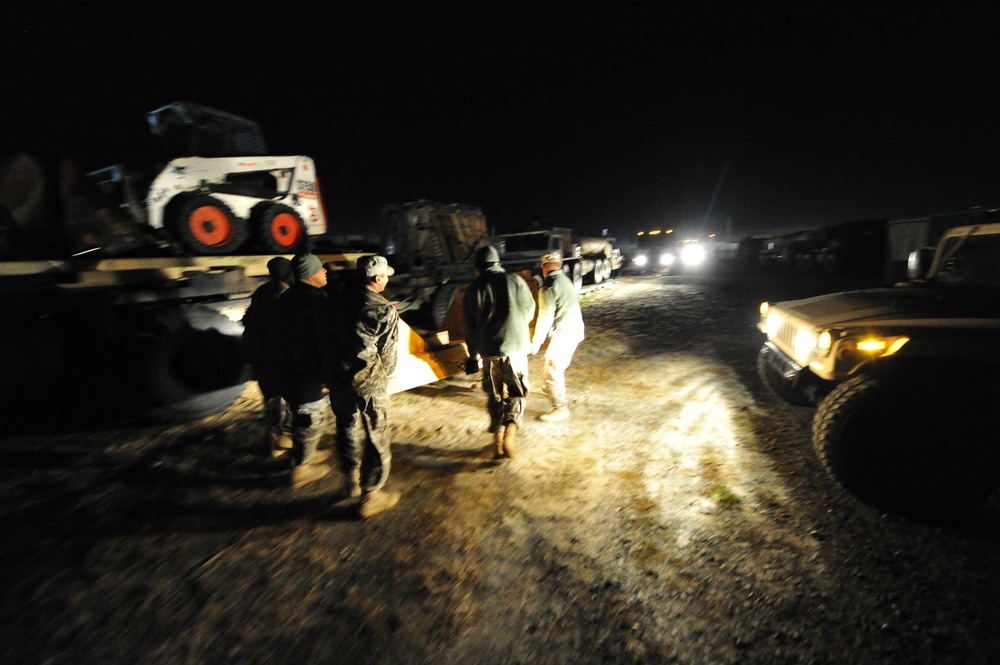 Soldiers begin Sandy relief staging operations at COL Victory