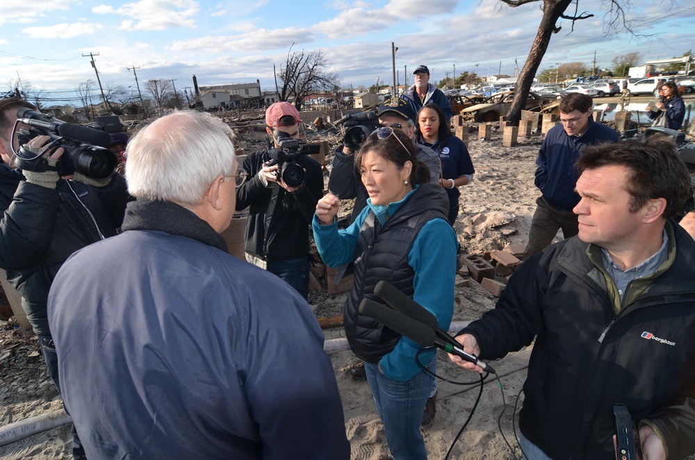 FEMA administrator addresses press at area of burned homes in Breezy Point, N.Y.