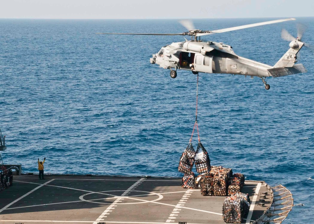 USS Iwo Jima replenishment